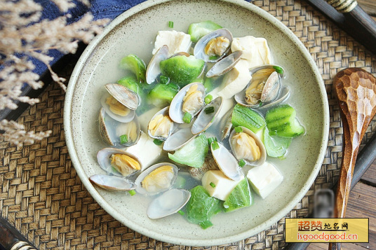 豆腐蛤蜊汤特产照片