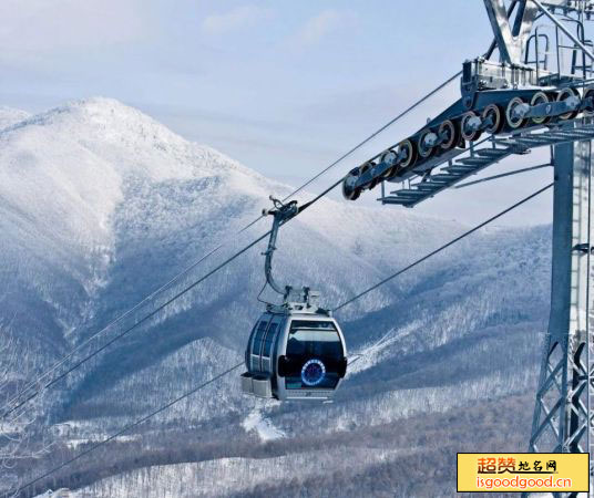铭山绿洲滑雪场景点照片