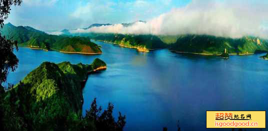 下城子附近景点六峰湖自然生态旅游区