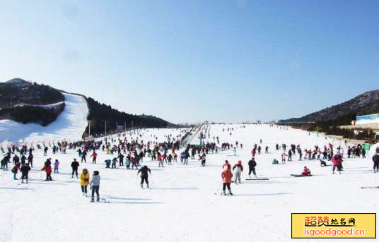 云居滑雪场景点照片