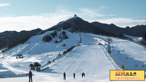 南山滑雪场景点照片
