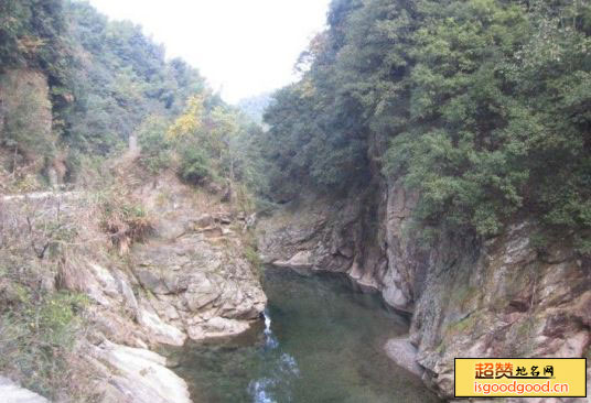 霄坑大峡谷景点照片