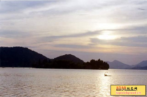 白潭湖景点照片
