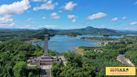 儋州市革命英雄纪念碑景点照片
