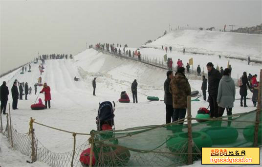 合作路附近景点石家庄南高基滑雪场