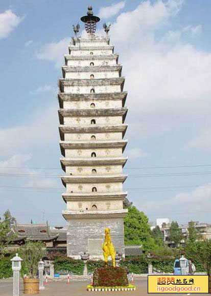 惠光寺塔和常乐寺塔景点照片