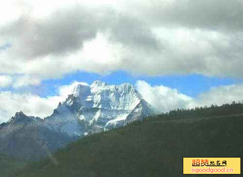 德登附近景点生钦朗扎山