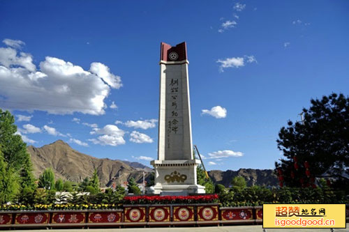 青藏川藏公路纪念碑景点照片