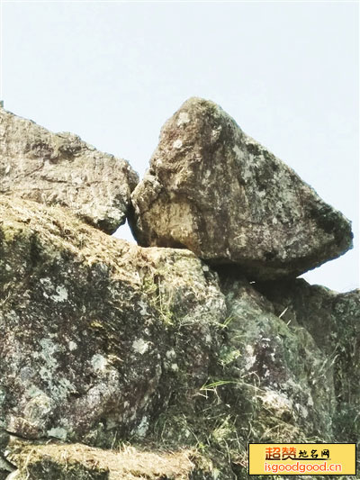 狮头山摩崖石刻景点照片